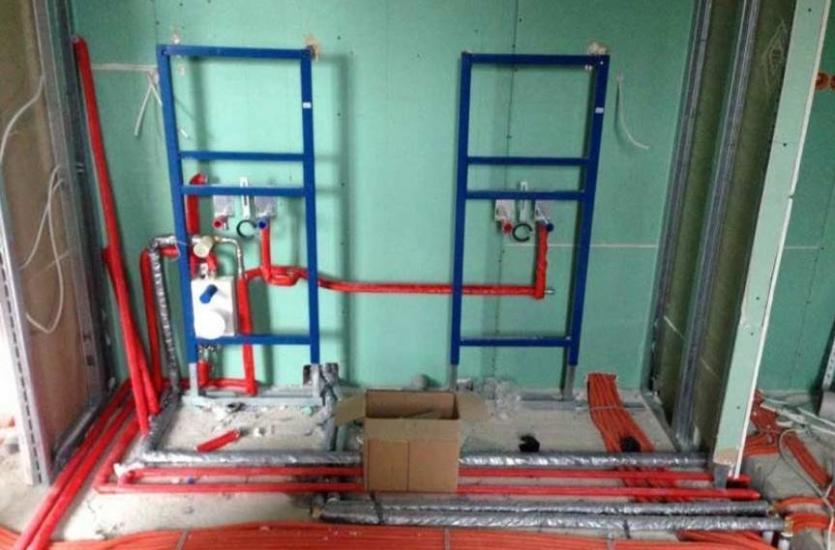 Jak montować instalację wodną w domu? Jak montować instalację wodną w domu?