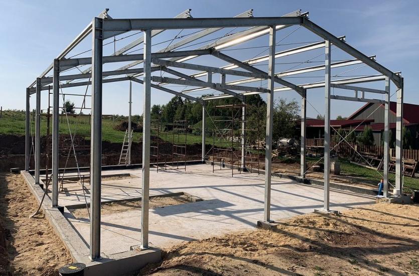 Prefabrykowane konstrukcje stalowe do budowy hal Prefabrykowane konstrukcje stalowe do budowy hal