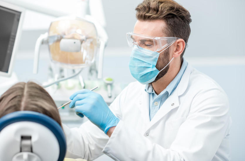 Chirurgia stomatologiczna – kiedy jest niezbędna? Chirurgia stomatologiczna – kiedy jest niezbędna?
