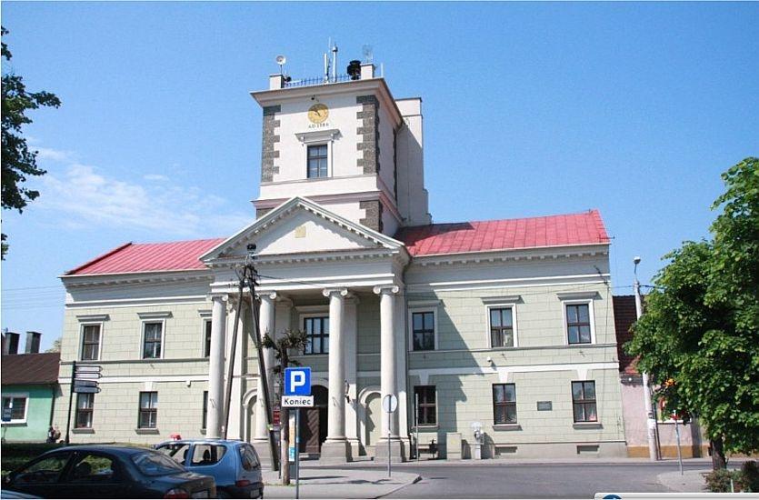 Brześć Kujawski. Miasto z urzędem na piątkę. Brześć Kujawski. Miasto z urzędem na piątkę.