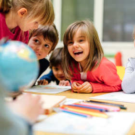 Na czym polega nauczanie przedszkolne oparte o pedagogikę Montessori?