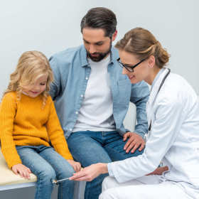 Diagnozowanie i leczenie chorób układu nerwowego u dzieci – specjalista neurolog dziecięcy i lekarz pediatra Aleksandra Wierzbicka