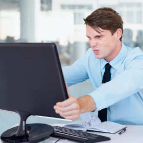 Naprawa monitorów z firmą Hit Serwis