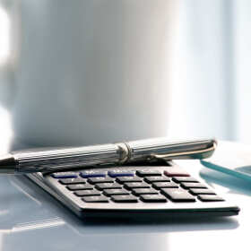 Na czym polega obsługa kadrowo-płacowa oferowana przez specjalistów z Biura Rachunkowego Bilanser Sp. z o.o.? 