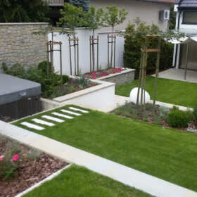 Elementy małej architektury z firmą Projekt Zieleń 