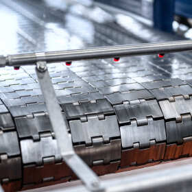 Zastosowanie przenośników łańcuchowych oferowanych przez firmę Aimtech