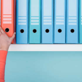 Najważniejsze zasady dotyczące prowadzenia ksiąg przychodów i rozchodów przedstawia Biuro rachunkowe Biz