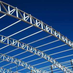 Najważniejsze zalety konstrukcji stalowych od firmy Ins-Mal