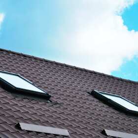 Okna dachowe - czy to dobre rozwiązanie? Euro Dom