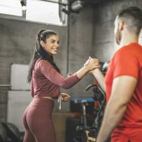 Czy warto skorzystać z usług trenera personalnego? - oferta Fit Gym