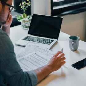 Jak uniknąć pułapek związanych z kredytem hipotecznym? - Ekspert kredytowy Przemysław Małyga