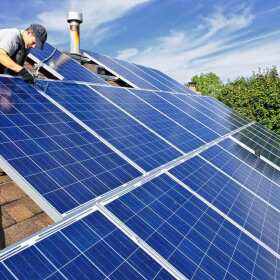 Opłacalność zastosowania paneli fotowoltaicznych w gospodarstwie domowym - Falcon Energy