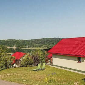 Domki Na Zielonym Wzgórzu – idealne miejsce na romantyczny weekend!