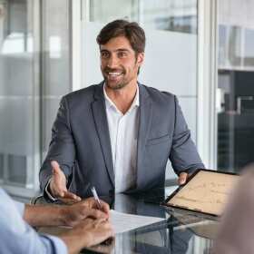 Wsparcie agenta ubezpieczeniowego w trudnych chwilach