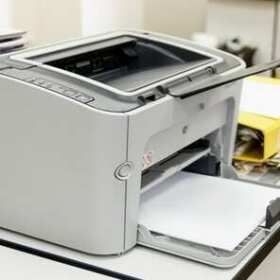 Wybór urządzeń peryferyjnych do biura