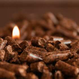 Ekogroszek workowany – korzyści dla systemów grzewczych