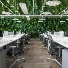 Podłogi do biur – jak uniknąć błędów przy wyborze?