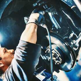 Wymiana amortyzatorów w As-Kar Service Radzymin