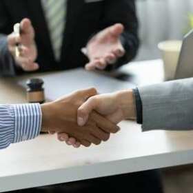 Negocjacje umów handlowych – Kancelaria Złotnickiego