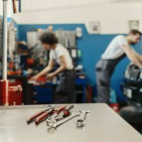 Naprawa samochodów osobowych w PJ Auto Szczecin