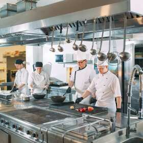 Dostosowanie przestrzeni do efektywnych szkoleń w Markach