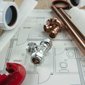 Instalacje sanitarne – kluczowe etapy realizacji