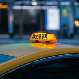 Taksówki w Mrągowie – TAXI MRĄGOWO KOMBI 123