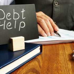 Oddłużanie komornicze - pomoc w trudnych sytuacjach finansowych