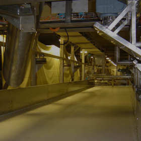 Przenośniki taśmowe - czym są i gdzie można je zastosować?