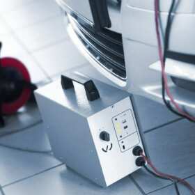 Zasilanie awaryjne UPS – klucz do ciągłości operacyjnej