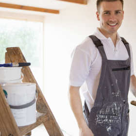 Czym charakteryzują się nowoczesne farby ceramiczne?