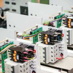 Zasilanie awaryjne do pieców – Waks Sp. z o.o.