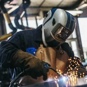 Spawanie ręczne - techniki i zastosowanie w budownictwie