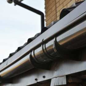 Montaż orynnowania – klucz do trwałości dachu