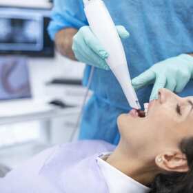 Ozonowanie w stomatologii – nowoczesna metoda leczenia