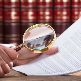 Umowy cywilnoprawne – kluczowe informacje i porady