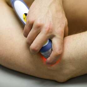 Terapia laserowa łokcia tenisisty – Reh-Med