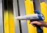Pistolet do malowanie proszkowego - sprawdź czym kierować się przy wyborze aplikatorów dla profesjonalisty i amatora