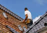 Remont pokrycia dachowego.