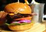 Smak prawdziwych amerykańskich burgerów: poznaj to ikoniczne danie Smak prawdziwych amerykańskich burgerów: poznaj to ikoniczne danie