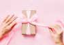 Upominki i prezenty dla bliskich i dalszych znajomych