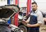Jaka firma pomoże nam z naprawą samochodu?