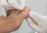 Podologia: kiedy warto skorzystać z usług specjalisty ze Studia Urody Amarone?