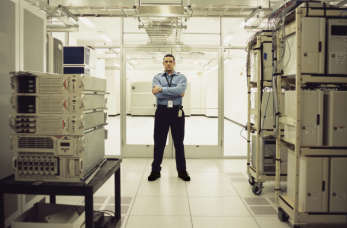 Profesjonalna ochrona fizyczna – poznaj ofertę Agencji Ochrony Osób I Mienia BOSS!