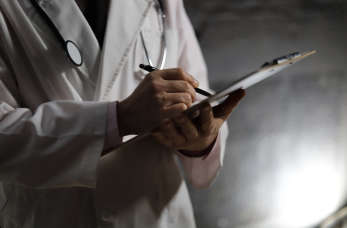 Specjalista w leczeniu chorób narządów ruchu – Gabinet Ortopedyczny Janusza Frynasa