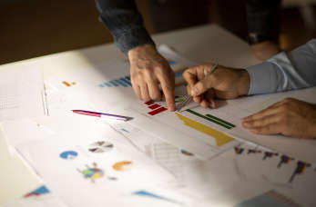 O przygotowywaniu rocznych sprawozdań finansowych opowiadają księgowi biura ADAMIS