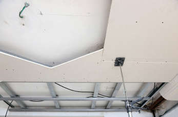 Sufity podwieszane – trend ostatnich lat!