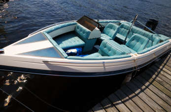 Meble tapicerowane na jachty i łódki – odpocznij na morzu dzięki firmie Jan Bujnowski i Syn s.c.