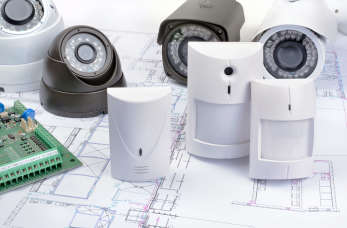 Bezpieczny dom – poznaj nowoczesne systemy alarmowe!