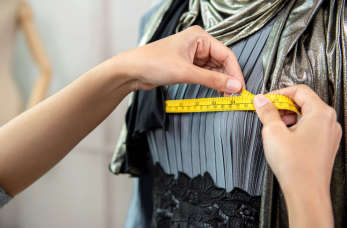 Zrób wrażenie kreacją wykonaną w Pracowni Krawieckiej Aldony Kordus